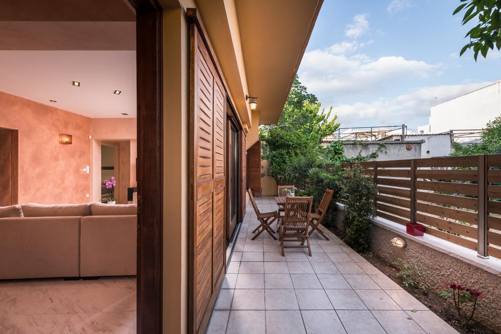 Meni'S Home Chrissi Akti Chania Exterior foto
