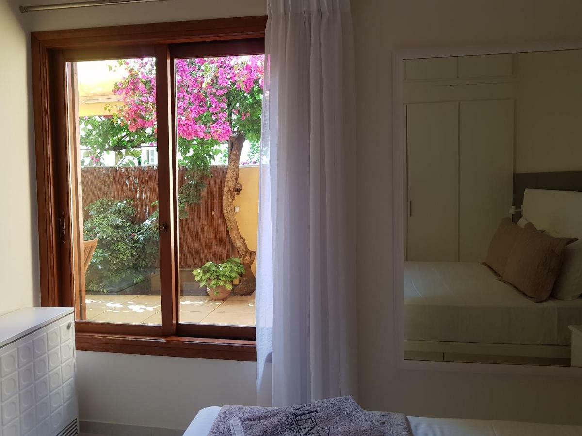Meni'S Home Chrissi Akti Chania Exterior foto
